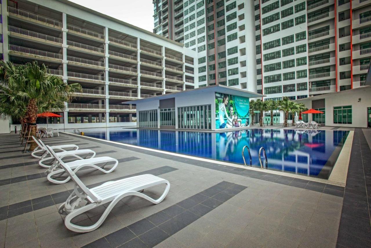 High Floor Studio Austin Regency Mount Austin W Balcony 3 Plus 1Pax 5 Mins Aeon Johor Bahru Zewnętrze zdjęcie