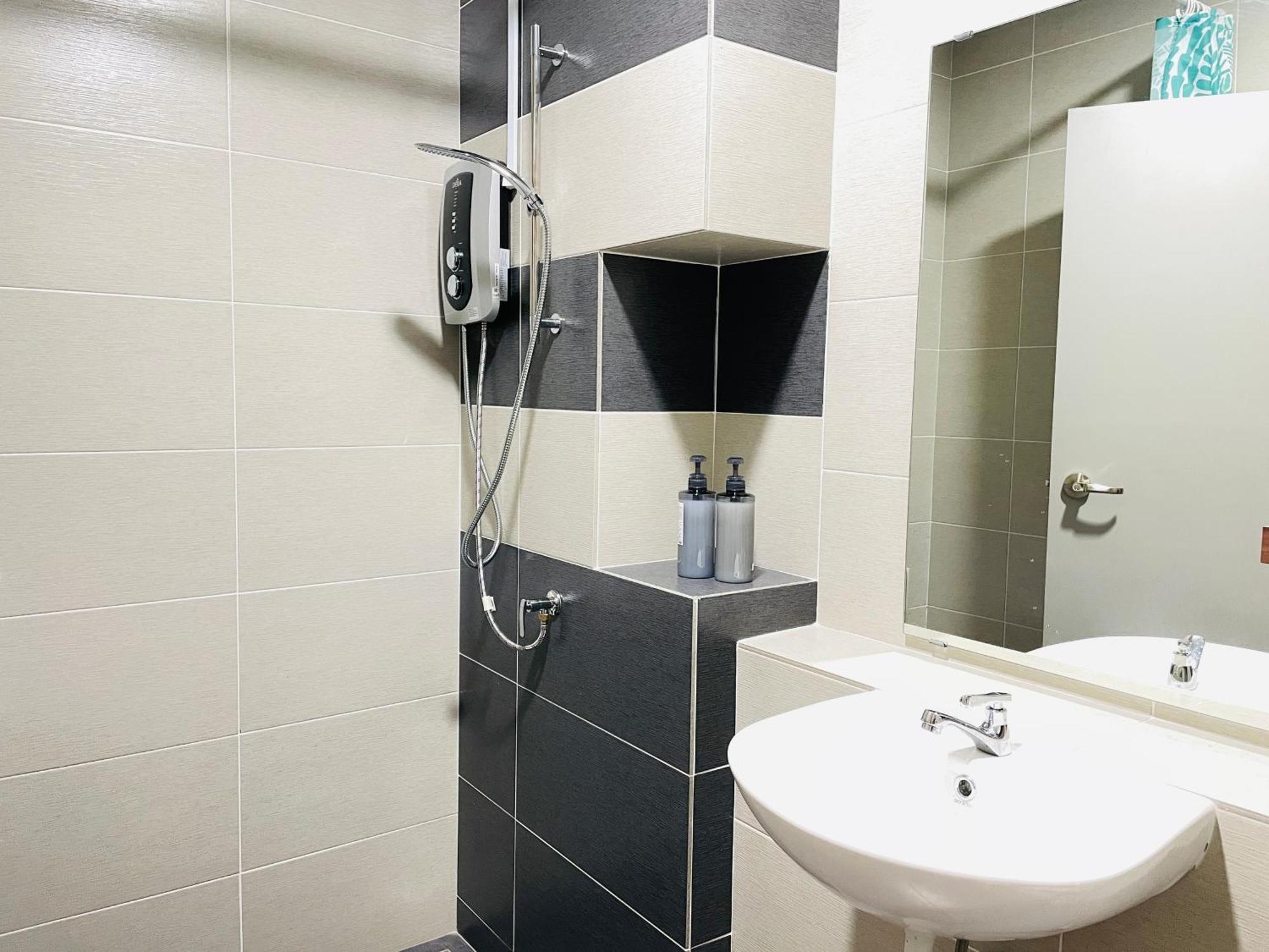 High Floor Studio Austin Regency Mount Austin W Balcony 3 Plus 1Pax 5 Mins Aeon Johor Bahru Zewnętrze zdjęcie